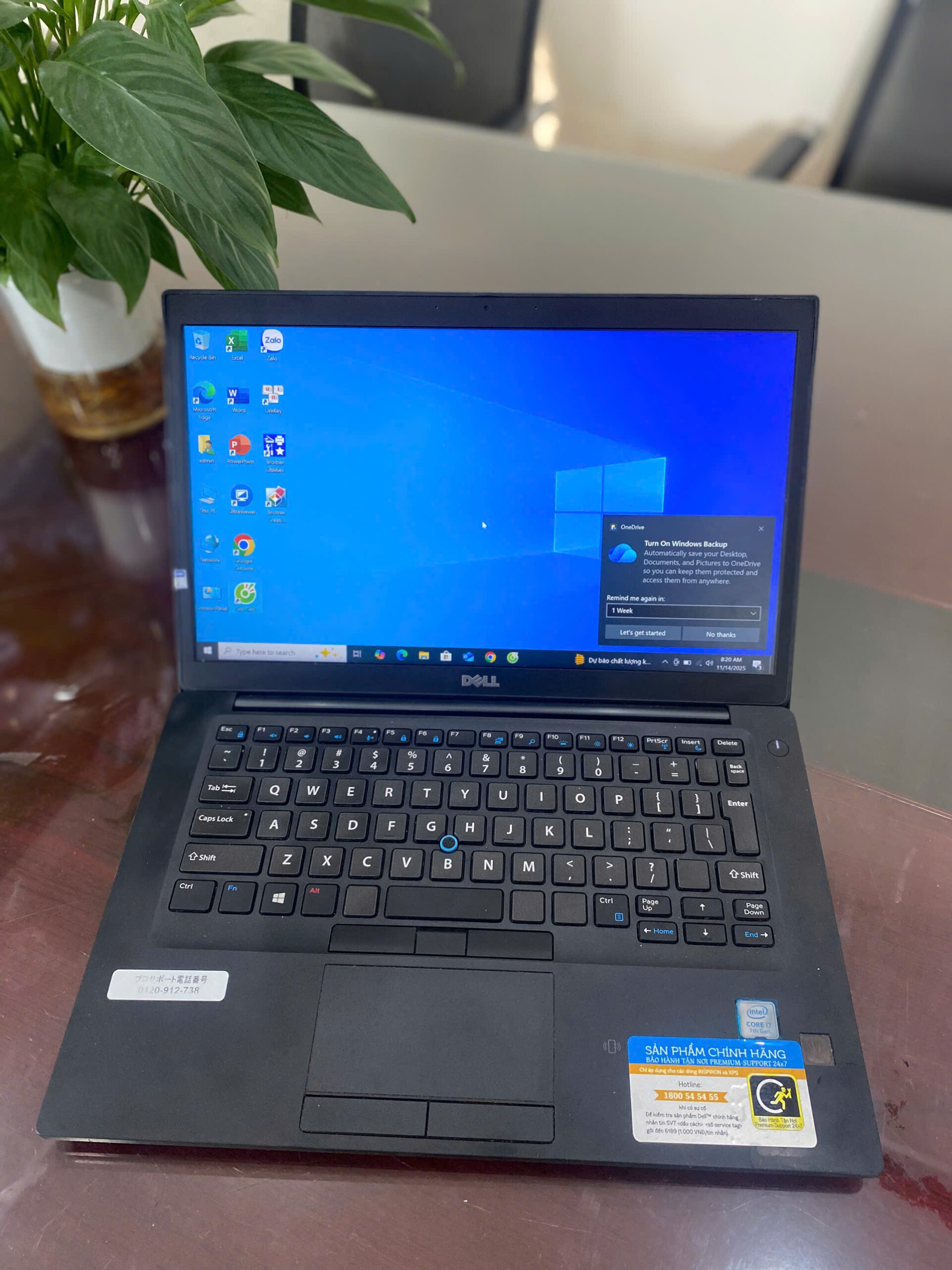 Laptop Dell Latitude 7480-7600U i7/RAM 16GB/SSD 256GB màn 14inch FHD