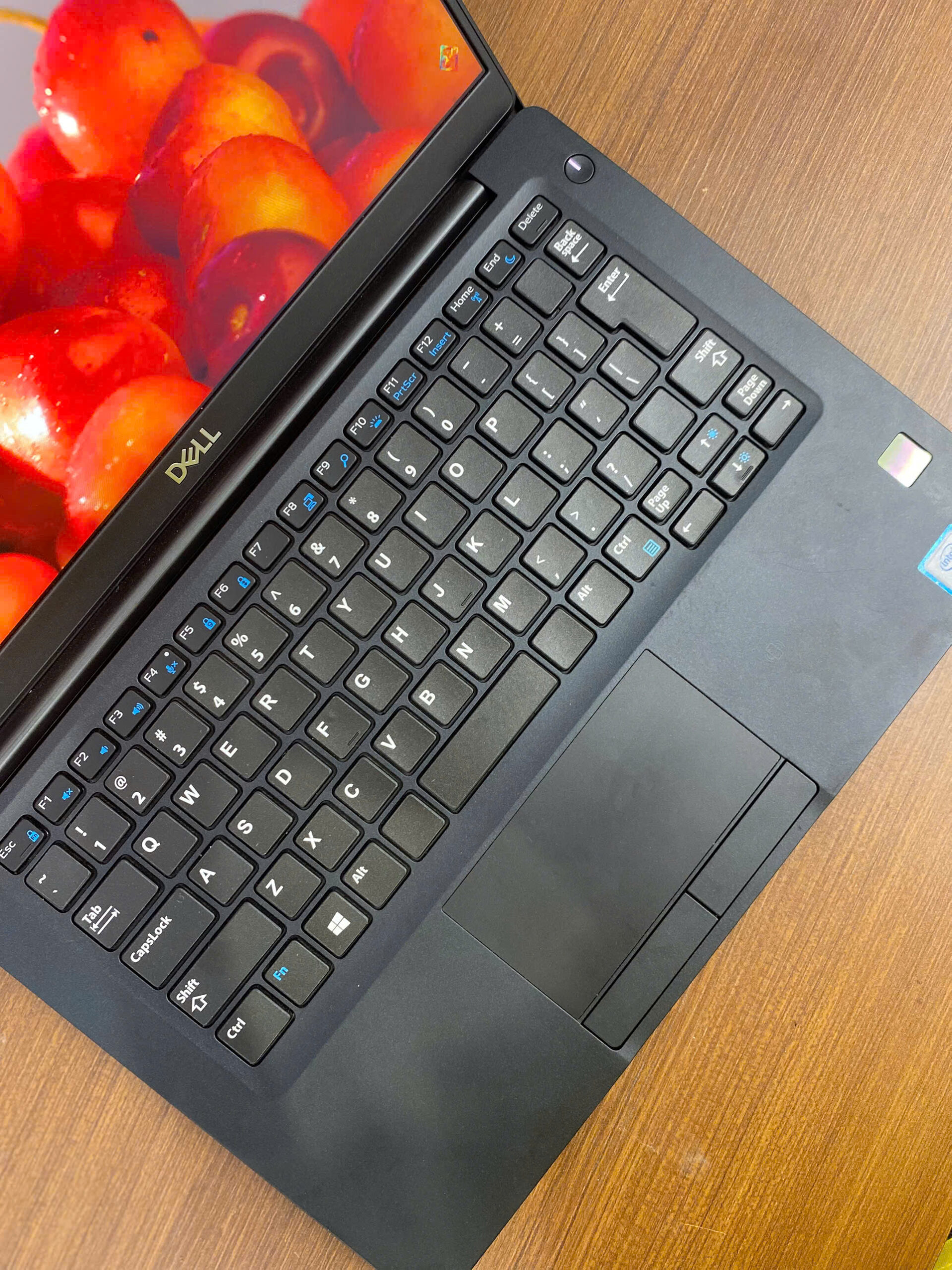 Dell Latitude 7390/ i5-8350U/ RAM 8GB/ SSD 256 / Màn 13.3" FullHD Cảm ứng - Ảnh 5