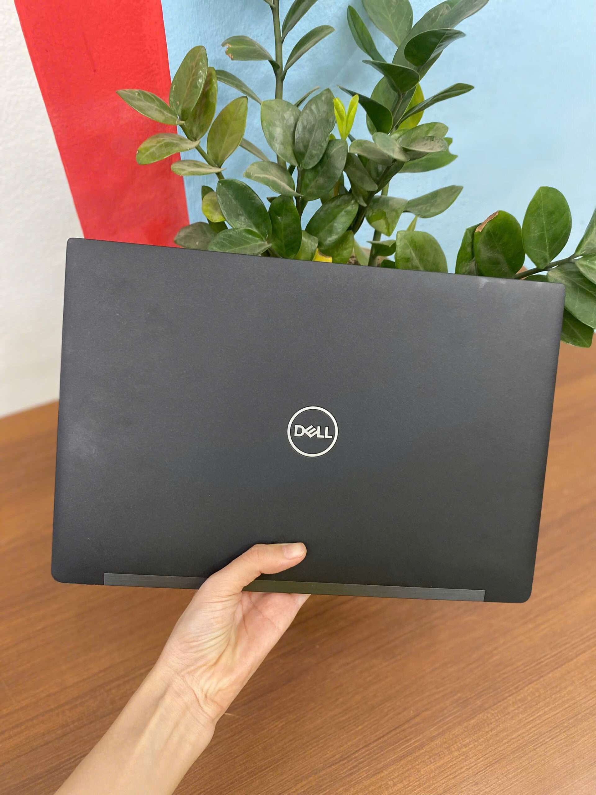 Dell Latitude 7390/ i5-8350U/ RAM 8GB/ SSD 256 / Màn 13.3" FullHD Cảm ứng - Ảnh 2