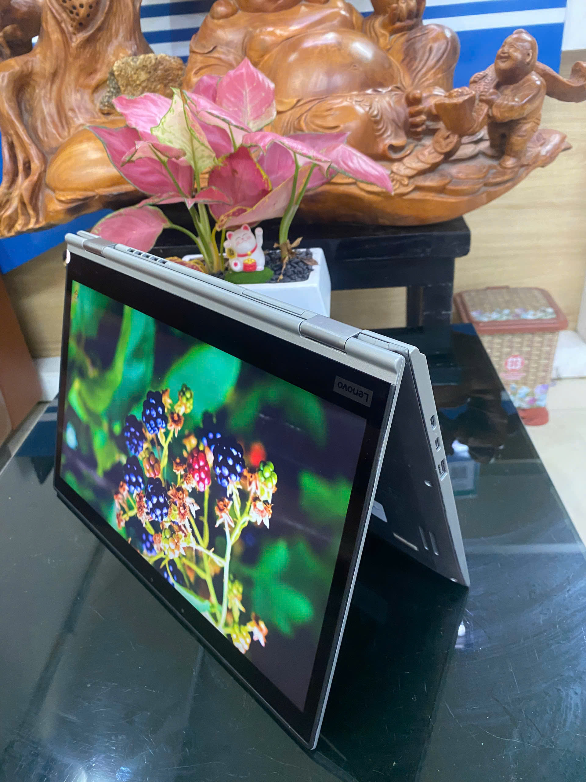 ThinkPad X1 Yoga Intel Core i5-8350U / RAM 8GB / SSD 256GB / Màn 14 inch FHD
